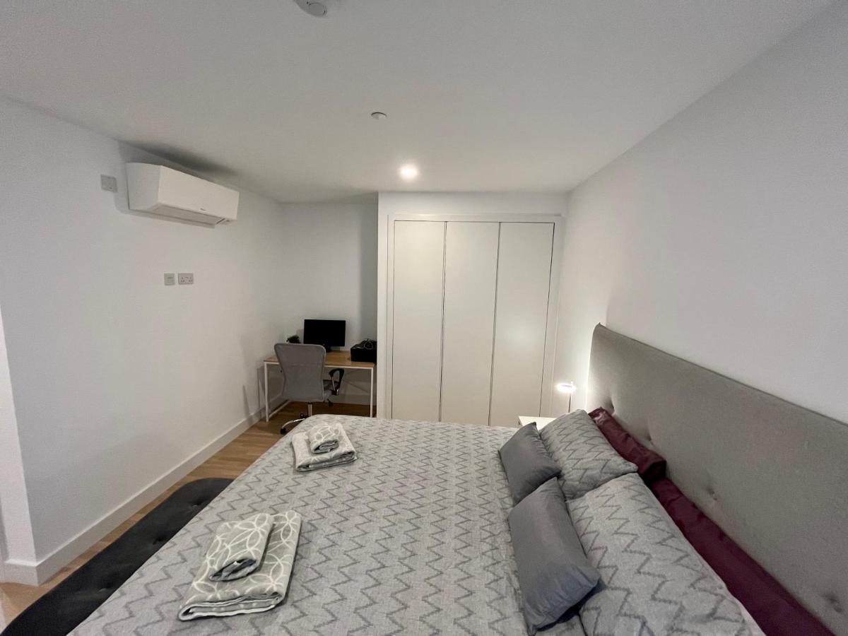Modern Apartment With Spa And Pool Γιβραλτάρ Εξωτερικό φωτογραφία