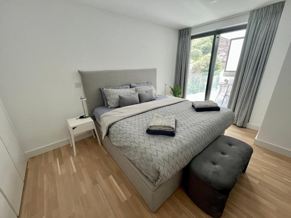 Modern Apartment With Spa And Pool Γιβραλτάρ Εξωτερικό φωτογραφία